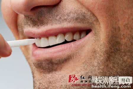 7种伤牙的坏习惯