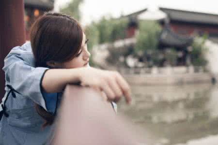 弥漫的花香 风中弥漫爱的花香【情感美文】