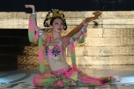 昭仪天下 青衣寒 小说 等待绽放的小青衣