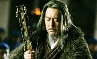 范增给项羽的锦囊 范增和张良谁厉害 ​ 范增给项羽的锦囊是什么