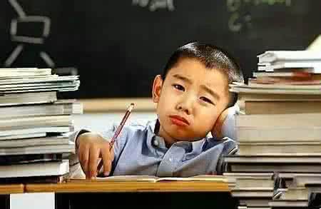 厌学症 孩子“厌学症”就这样得的,可惜99%父母还蒙在鼓里!