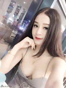 一辆让人心疼的车番号 超高颜值番号妹子 想要妹子上车,没有一辆颜值高的车怎么能行?