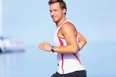 激烈的跑步比赛作文 专家称激烈跑步或可致命 慢跑才最有益健康