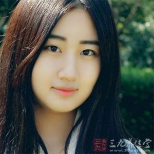 公关少妇出卖色相故事 有这特征的女人都会出卖色相