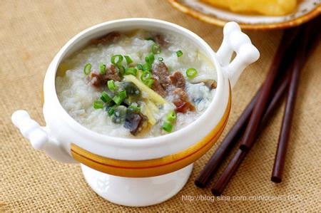 皮蛋瘦肉粥电饭煲做法 电饭煲煮粥 皮蛋瘦肉粥的做法,皮蛋瘦肉粥怎么做好吃,皮蛋瘦肉粥的家常做法