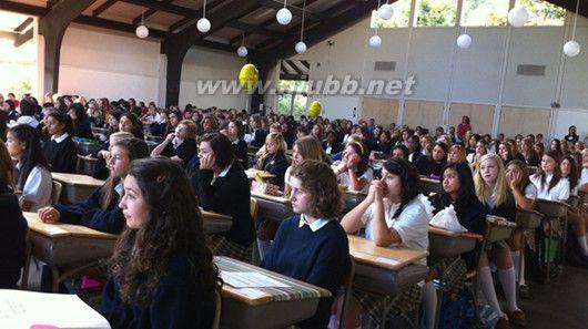 性别认同障碍 美国精英女子学院遭遇性别认同挑战 美国女子学院