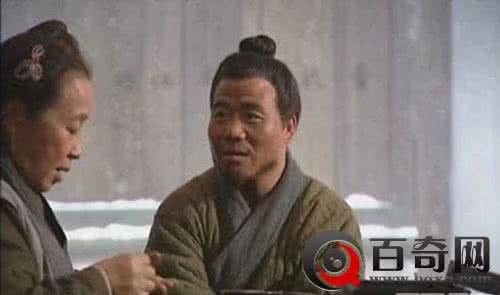 水浒传武大郎开店卖 水浒传中武大郎卖的是什么饼 武大郎的故事 武大郎的故事