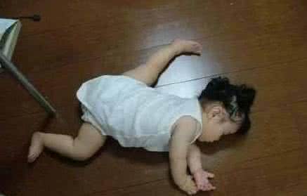 青春修炼手册熊孩子 非成勿饮一本正经的熊孩子健康成长手册