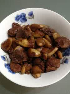 菱角烧肉 菱角的做法大全 超好吃的菱角烧肉制作过程