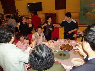 喝酒不醉的技巧 酒桌上不醉的技巧