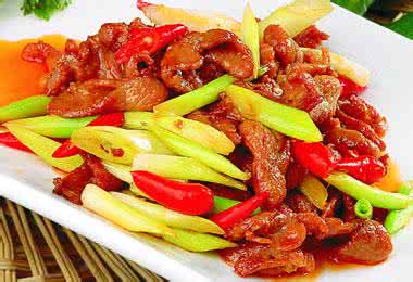 葱爆羊肉的做法 葱爆羊肉的快手做法介绍