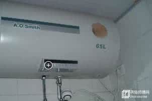 顶级师傅学手艺 安装师傅不外传的手艺：电热水器漏水处理方法 太实用了 赶紧收藏