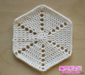 玫瑰花钩编视频教程 钩编教程----“玫瑰”隔热垫