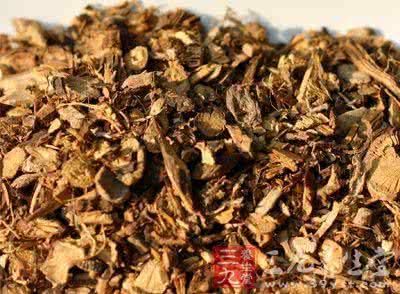 山豆根的作用与功效 山豆根具有消肿利咽之效 误服滥用易中毒