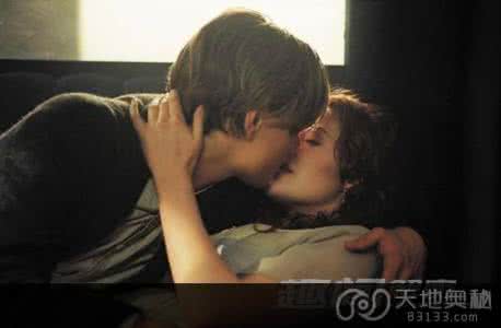 大揭秘泰坦尼克号 真相：“泰坦尼克号”逃生大揭秘