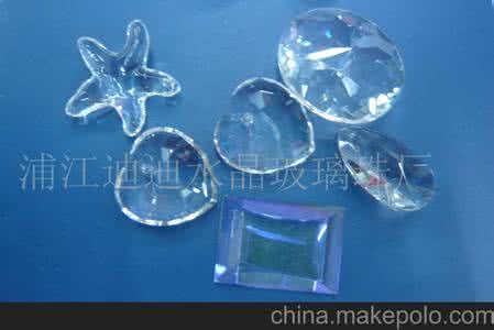 水晶玻璃工艺品 水晶玻璃工艺品 玻璃工艺的介绍及制作  给你水晶般的玻璃世界