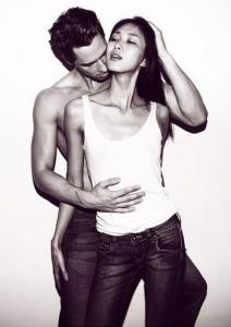 男人爱女人的乳头技巧 女人挑逗男人的性技巧