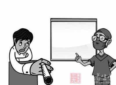 吸烟大叔★超级大特围 吸烟“大叔”易患腰突症