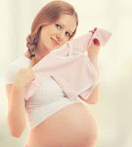 孕妇可以闻香水吗 孕妇可以闻香水吗 孕妇可以喷香水吗