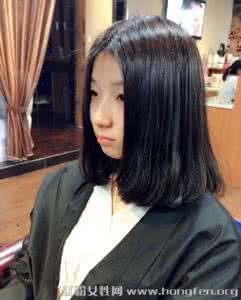 内扣梨花头怎么扎马尾 内扣梨花头适合什么脸型