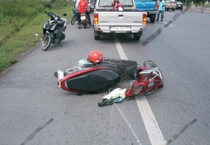 梦见朋友被车撞死 梦见别人被车撞 梦见朋友被车撞