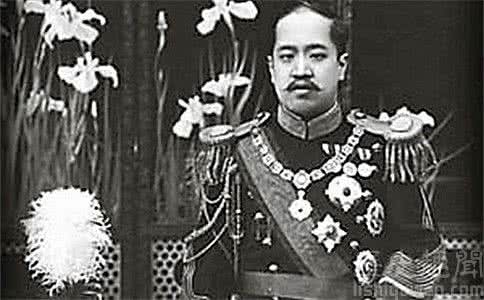 纯宗李坧 纯宗李坧 李坧被称为“亡国之君”竟然是因为他的不育?