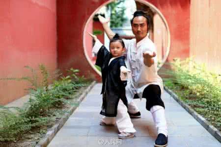 武汉长春观小道姑 【转载】武汉长春观“小道姑”萌翻网友