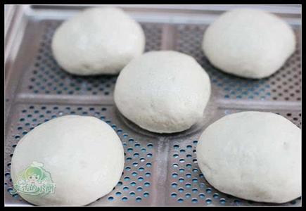 馒头怎么做才松软好吃 为什么自家做的馒头没有外面买到的松软好吃！？-今日头条