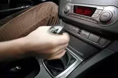 为什么学车都是手动挡 学车,为什么一定要选择手动挡?