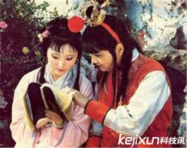 红楼梦里的行酒令 在小说《红楼梦》里谁是最令贾宝玉上火的女子?