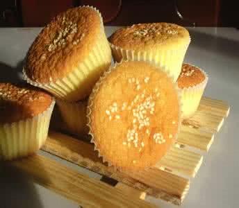 老式鸡蛋糕的做法 改良版的   老式鸡蛋糕