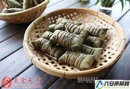 八宝粽子的包法 新手也能一学就会的粽子包法:八宝粽
