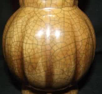 哥窑瓷器 金丝铁线 哥窑瓷器 有金丝铁线的瓷器 哥窑瓷器的介绍与鉴别方法