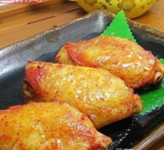 电烤箱烤鸡翅中的做法 烤鸡翅 电烤箱烤鸡翅做法