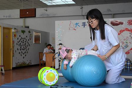 高热惊厥的孩子更聪明 由父母双方带大的孩子更聪明，因为脑细胞开发得更多