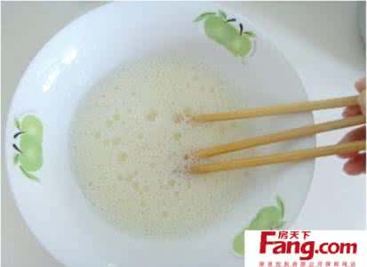 电饭煲自制蛋糕 电饭煲自制蛋糕 用电饭煲做蛋糕