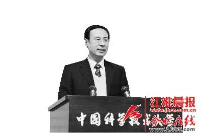 取消校长行政级别 期待“行政型校长”向“专家型校长”转变