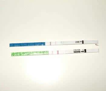 月经期间排卵试纸弱阳 月经期间早孕试纸弱阳是什么意思