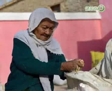 中国第一寿星 中国第一寿星已经130岁了！她的养生方式，竟然就这么简单，照着做你可以活到100岁！