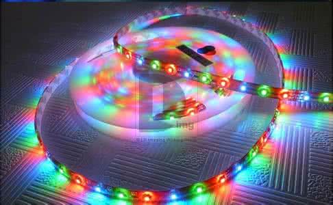 柔性灯带 分析如何正确地选择LED柔性灯带