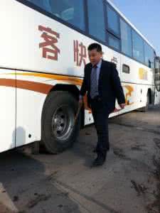 淮汽快客 驾驶员安全行车教育 阜汽集团快客分公司对部分安全行车驾驶员进行奖励
