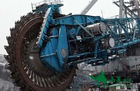 滚切式挖掘机 斗轮式挖掘机