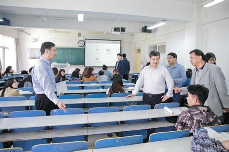 中学思想政治教学论 根据认识过程改进中学思想政治教学方法