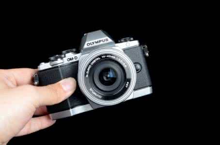 奥林巴斯em10二代评测 奥林巴斯E-M10 II评测