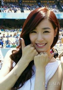 韩国萌娃情侣头像一对 韩国又出新萌娃 女神姐姐也hold不住