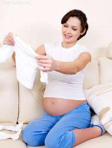 孕妇痔疮脱肛怎么办 孕妇长痔疮怎么办？如何预防