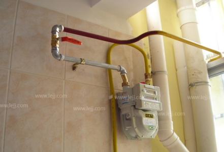 形容小心谨慎的成语 燃气改造,小心谨慎