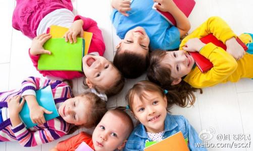 塔罗日记不值得提倡 玩具陪睡不值得提倡——育儿