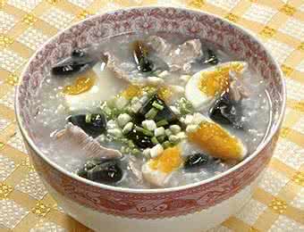 一天的丰胸食谱 产后营养食谱 产后恢复的营养食谱有哪些？