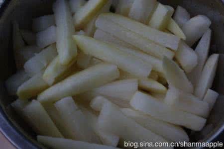 清脆爽口 用最简单的方法教你泡制清脆爽口的湘西酸萝卜